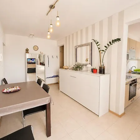 Apartment Terrace Znjan,
