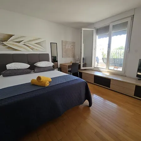 Terrace Znjan, Apartment *