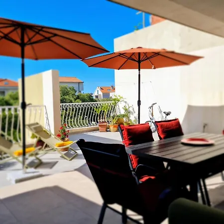 Terrace Znjan, * Сплит